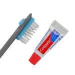 Zpacks Trailbrush Zahnbürste inkl. 5g Colgate Zahnpasta – Bild 2